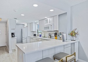 99 m² Condo ∙ 2 bedrooms ∙ 6 guests