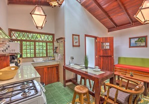Uva Blue Villas, Villa #4 - Two Bedroom With Private Garden