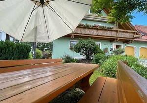 Vacation apartment (70 sqm) on the second floor with balcony