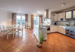 Vacation apartment/apartment for 6 guests with 140m² in Westermarkelsdorf (51538)