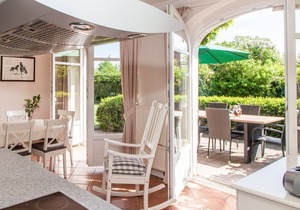 Vacation apartment/apartment for 6 guests with 140m² in Westermarkelsdorf (51538)
