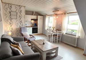 Vacation apartment directly on the North Sea, ideal starting point for cycling tours!