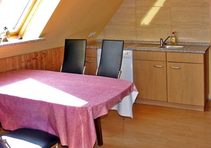 Vacation apartment - Holiday home & vacation apartment Zur Sonne