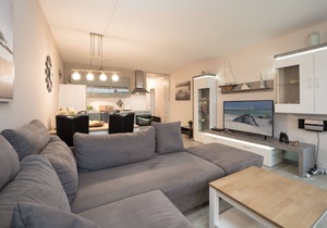 Vacation apartment Meeresbrise with balcony in house C at Driftberg 1