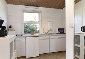 Vacation bungalow Zwergenhaus mit Meeresrauschen with terrace at Zwergenweg 24 in G