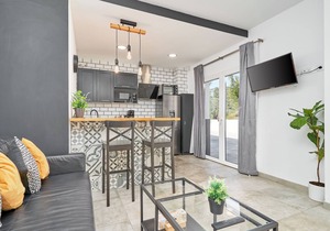 Vacation Home 'Era del Puerto 2' with Mountain View, Pool, BBQ & Wi-Fi
