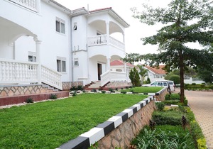 Vacation Home Muyenga - Royal Apartment