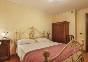 Vacation home Villa I Cipressi in Montecatini Terme - 6 persons, 3 bedrooms
