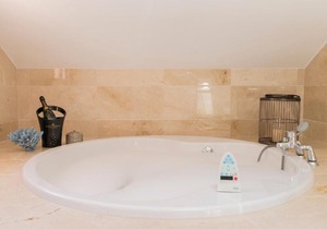 VACATION MARBELLA I Nueva Andalucia golf getaway
