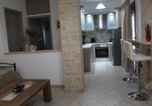 VAKIS APARTMENTS 5