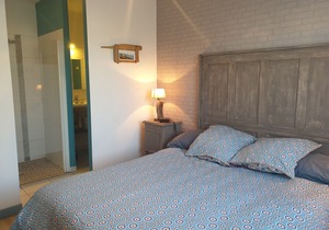 Val André, nice and spacious house near the beaches with internet