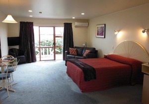 Valdez Motor Lodge
