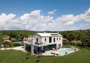 Valens Residence