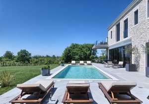 Valens Residence