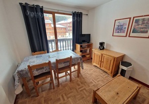 Valfréjus: 2-room + cabin, central location, 4/6 people