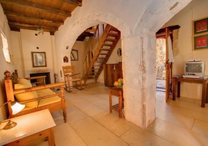 Vamos Villa Sleeps 2 Pool Air Con WiFi