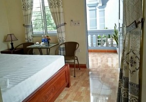 Van Long Homestay Double Room