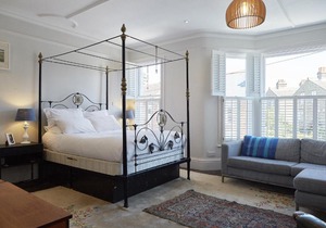Veeve - Polished Style in Balham