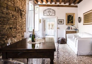 Venice Giardini Biennale Apartment
