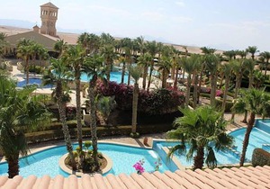 Veranda sahl hashesh penthouse with roof