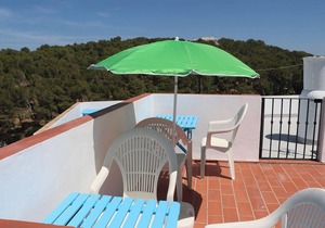 Very central, close to the beach, WiFi