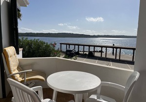 Very front line stunning sea views near the beach