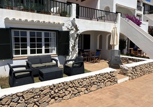Very front line stunning sea views near the beach