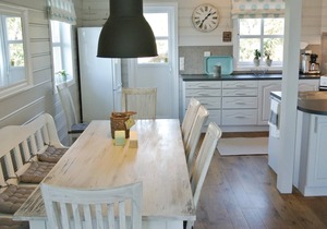 Very nice and large cottage with a beautiful view over the Grønsfjord, which is rich in fish.