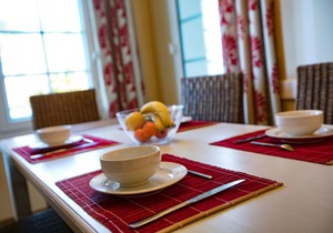 Very nice apartment on the ground floor in front of the swimming pool, with beautiful sea view