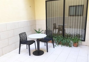 Very spacious and well-lit corner 3 bedroom apartment in Marsaxlokk, sleeps 6