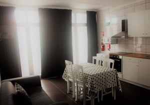 Very well equipped apartment in the center of São Roque do Pico