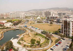Vibrant Flat near Trendy Attractions in Karsiyaka