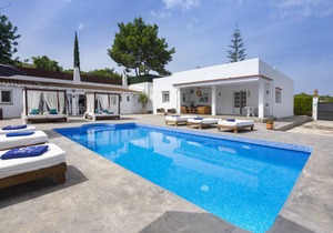 Villa ∙ 5 bedrooms ∙ 10 guests