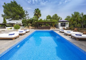 Villa ∙ 5 bedrooms ∙ 10 guests