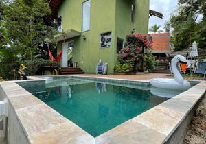 Vila de Zimbros Casas de Aluguel