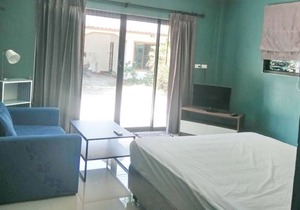 VILAGE STUDIO TV 3, 1.5 KM TO BANGTAO BEACH(1157 )