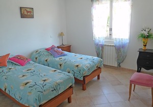 Villa **** 105 m² 3 bedrooms at the foot of the Cévennes between Sea 50km and Mountain 10 km