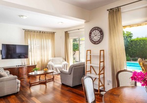 Villa ∙ 3 bedrooms ∙ 6 guests