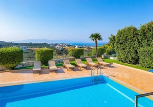 Villa ∙ 3 bedrooms ∙ 6 guests