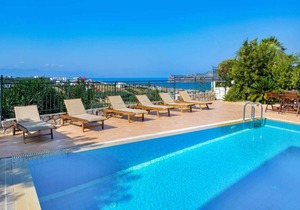 Villa ∙ 3 bedrooms ∙ 6 guests