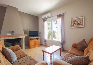 Villa ∙ 3 bedrooms ∙ 6 guests
