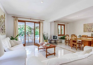 Villa ∙ 3 bedrooms ∙ 6 guests