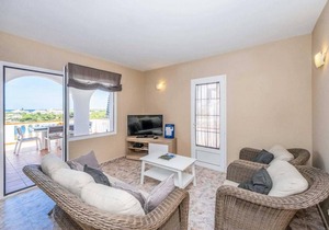 Villa ∙ 3 bedrooms ∙ 6 guests
