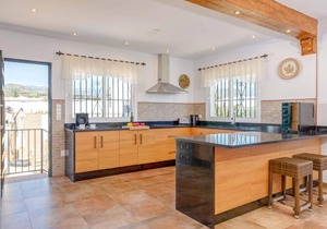 Villa ∙ 4 bedrooms ∙ 8 guests