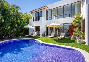 Villa ∙ 4 bedrooms ∙ 8 guests