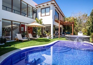 Villa ∙ 4 bedrooms ∙ 8 guests