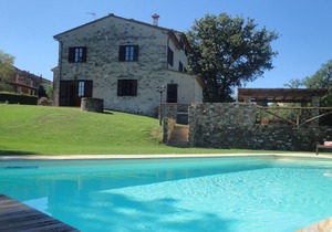 Villa Alexia Tuscany (entire house with private garden and pool)