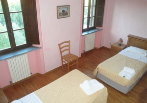 Villa Alexia Tuscany (entire house with private garden and pool)