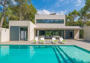 VILLA ALZINA