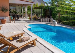 Villa ANITA with private pool, gym, 6 bedrooms, sea view